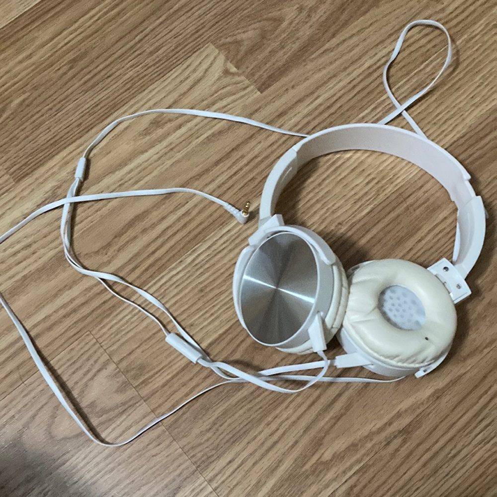 White Xtreme headphones